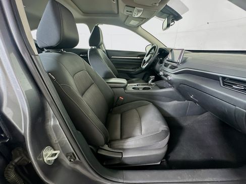 Used 2019 Nissan Altima 2.5 SV FWD image 31