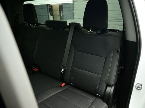 Used 2022 Chevrolet Silverado 1500 Custom image 23