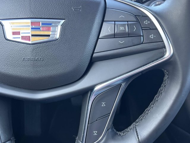 Certified 2024 Cadillac XT5 Luxury w/ LPO, Floor Liner Package AWD/4WD image 26