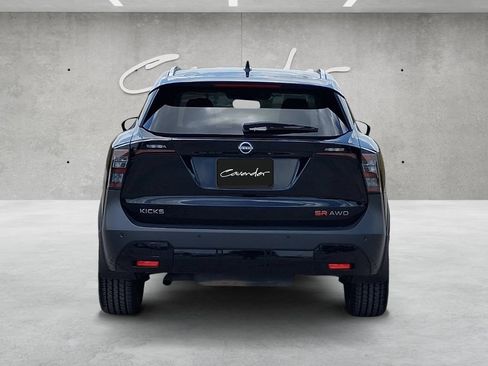 Certified 2025 Nissan Kicks SR AWD/4WD image 15