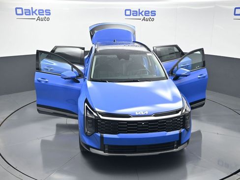 New 2026 Kia Sportage SX FWD image 60