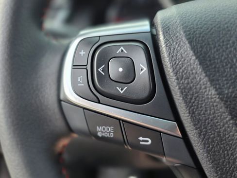 Used 2017 Toyota Camry XSE image 22