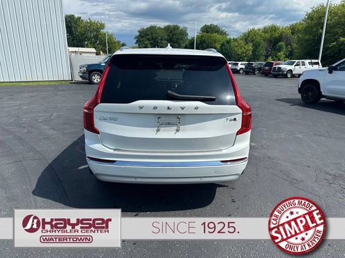 Used 2022 Volvo XC90 T6 Inscription w/ Lounge Package AWD/4WD image 4