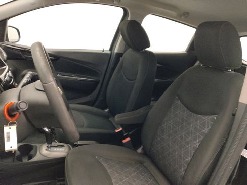 Used 2021 Chevrolet Spark LT image 17