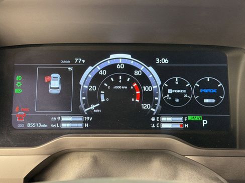 Used 2023 Toyota Sequoia TRD Pro AWD/4WD image 20