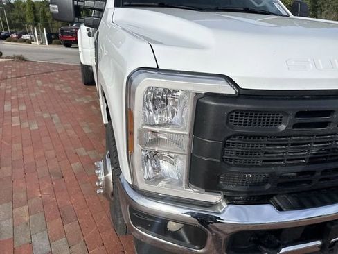 Used 2024 Ford F350 XL w/ XL Chrome Package image 20