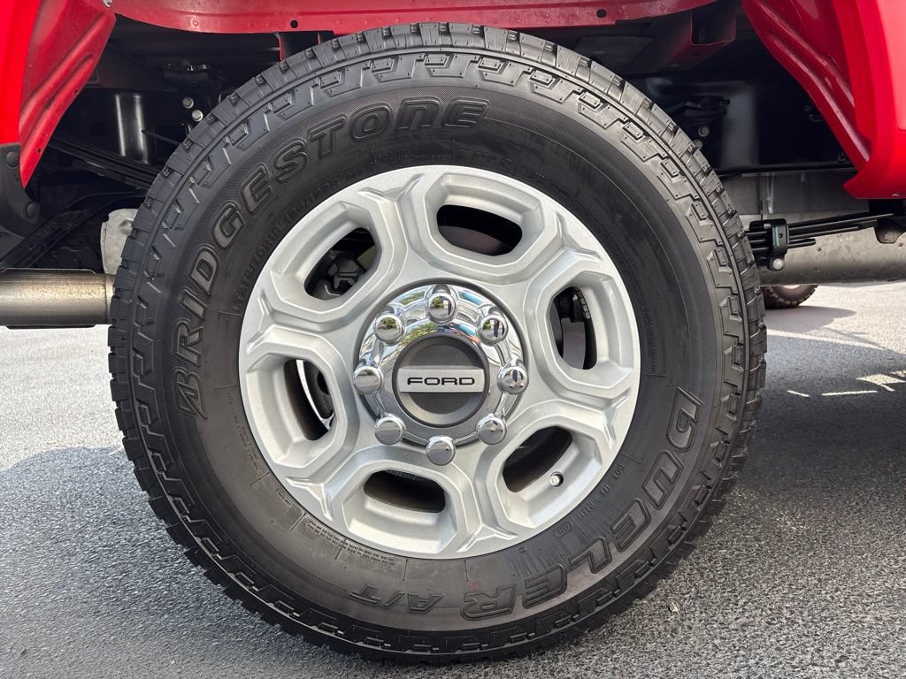 Used 2026 Ford F350 XLT w/ 360-Degree Camera Package AWD/4WD image 5