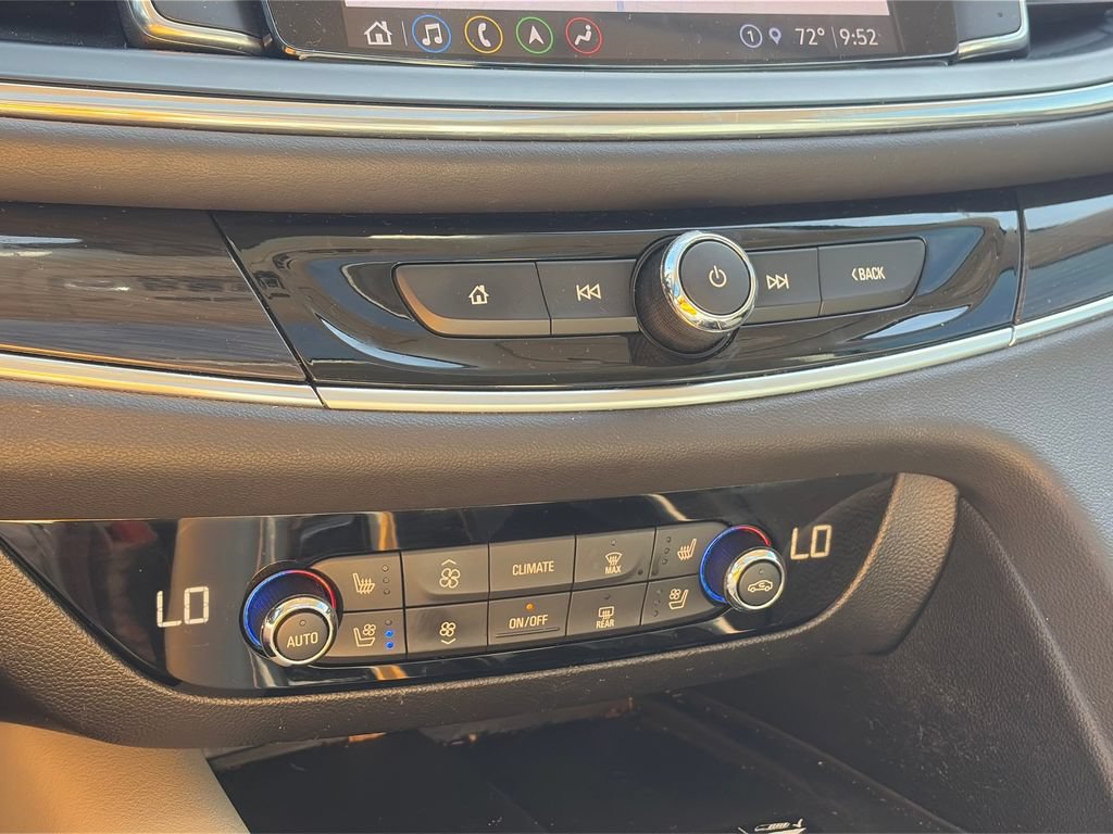 Used 2022 Buick Enclave Premium w/ Experience Buick Package FWD image 25