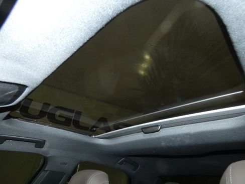 Used 2024 Audi A3 2.0T Premium image 16