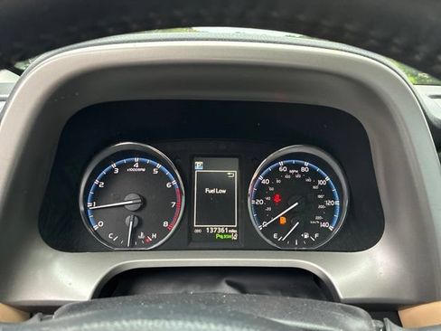 Used 2017 Toyota RAV4 Limited w/ Advanced Technology Package AWD/4WD image 17