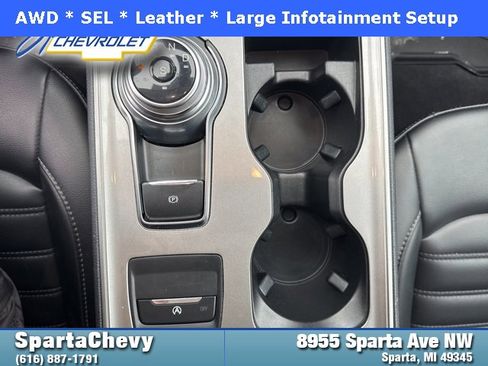 Used 2024 Ford Edge SEL image 16