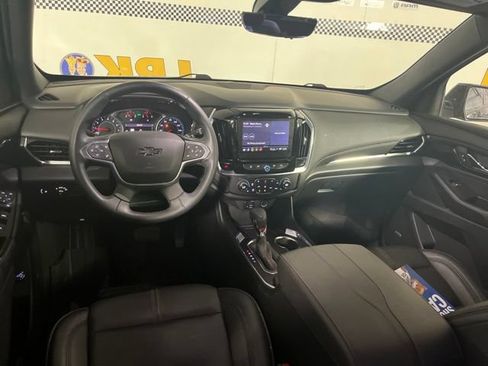 Used 2024 Chevrolet Traverse RS w/ LPO, Floor Liner Package AWD/4WD image 13