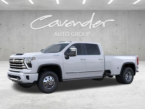 New 2026 Chevrolet Silverado 3500 High Country w/ High Country Premium Package AWD/4WD image 2