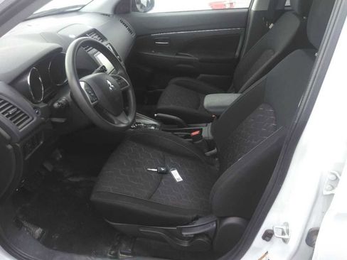 Used 2024 Mitsubishi Outlander Sport ES AWD/4WD image 3