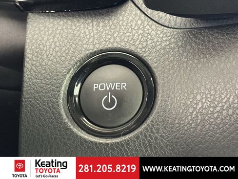 Used 2026 Toyota Camry XLE w/ Premium Plus Package image 29