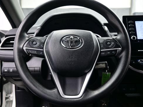 Used 2024 Toyota Camry LE image 22