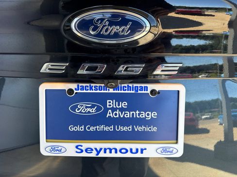 Certified 2024 Ford Edge SEL w/ Convenience Package AWD/4WD image 14