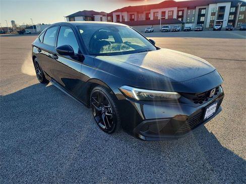 Used 2023 Honda Civic Sport image 15