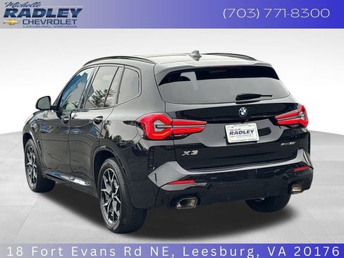 Used 2023 BMW X3 xDrive30i image 3