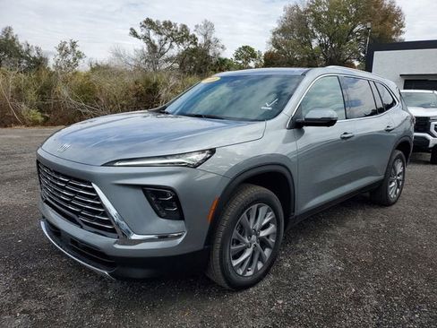 New 2026 Buick Enclave Preferred image 3