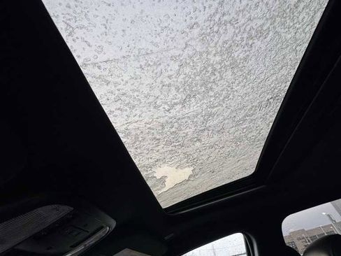 Used 2023 Dodge Durango R/T w/ Blacktop Package image 19