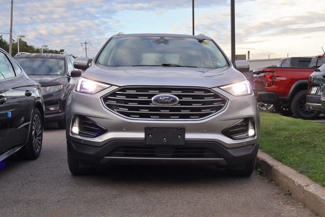 Used 2020 Ford Edge Titanium AWD/4WD image 7