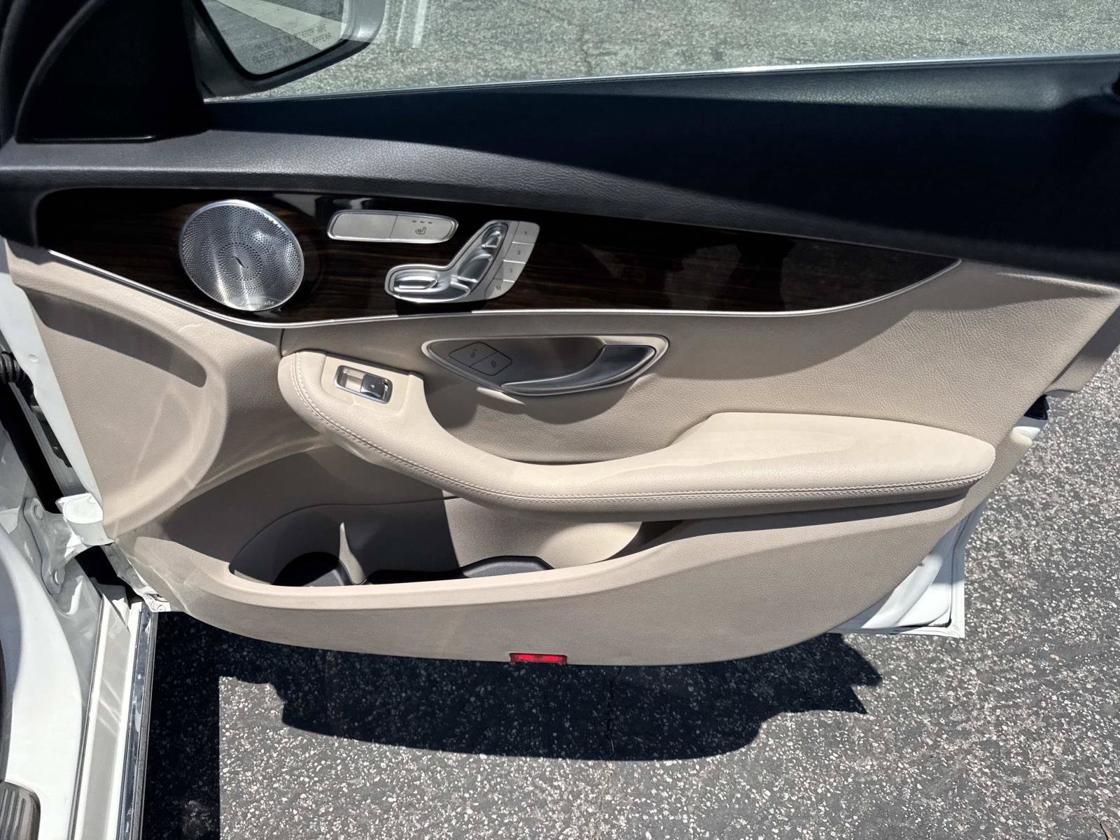 Used 2021 Mercedes-Benz C 300 4MATIC Sedan w/ Premium Package image 25