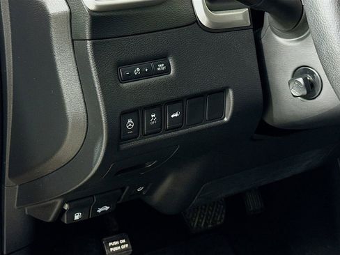 Used 2018 Nissan Murano Platinum FWD image 10
