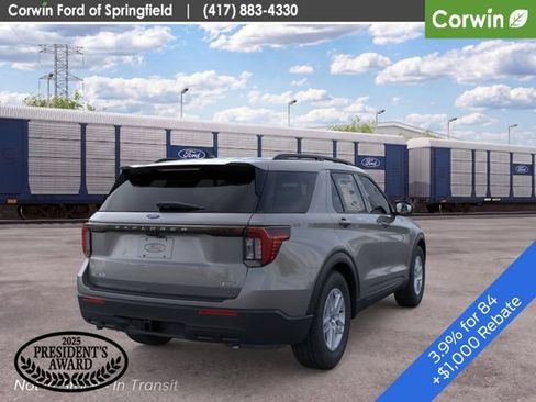 New 2026 Ford Explorer Active AWD/4WD image 10