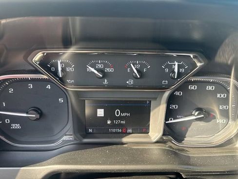 Used 2022 GMC Sierra 2500 AT4 w/ AT4 Preferred Package AWD/4WD image 7