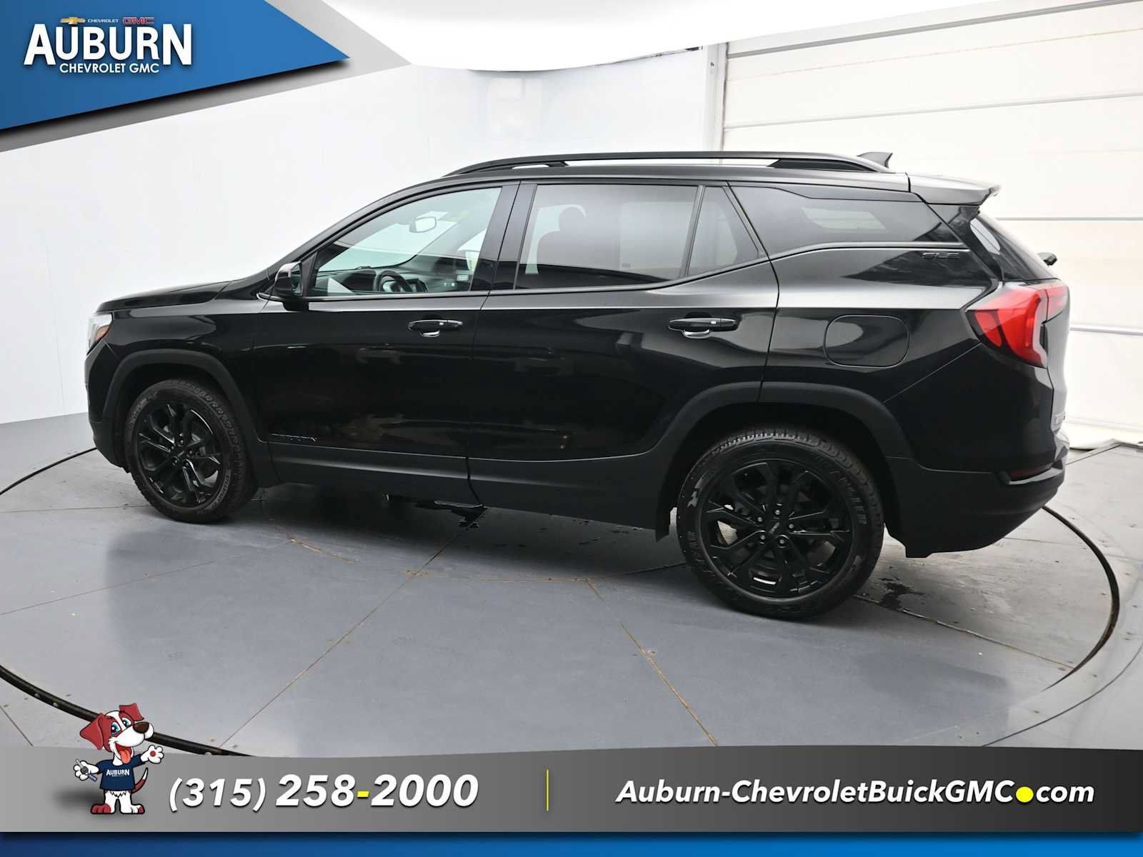 Used 2021 GMC Terrain SLE w/ Driver Convenience Package AWD/4WD image 20