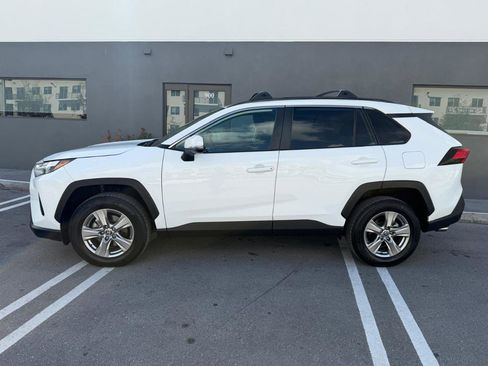 Used 2023 Toyota RAV4 XLE w/ Convenience Package image 13