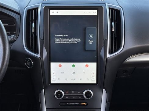 Used 2022 Ford Edge SEL w/ Convenience Package image 16