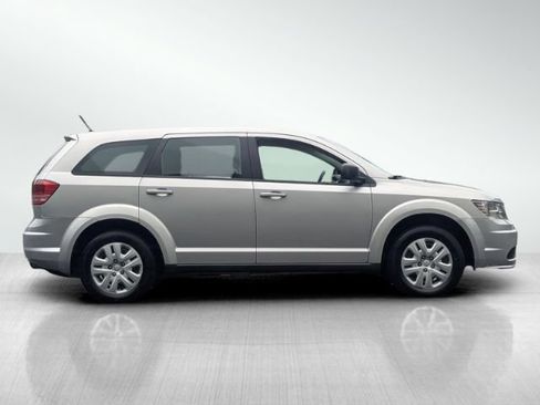 Used 2013 Dodge Journey American Value Package FWD image 3