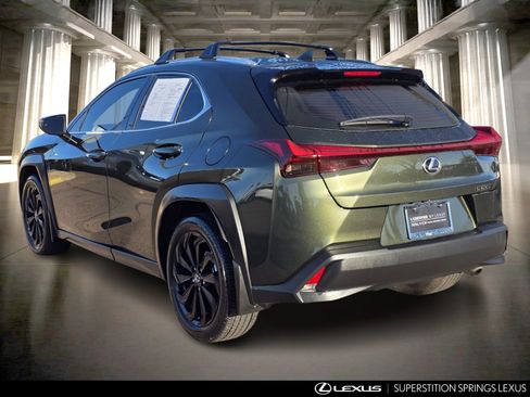 Used 2025 Lexus UX 300h FWD image 8