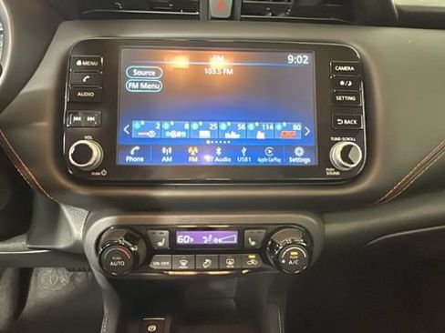 Used 2024 Nissan Kicks SR w/ SR Premium Package FWD image 23