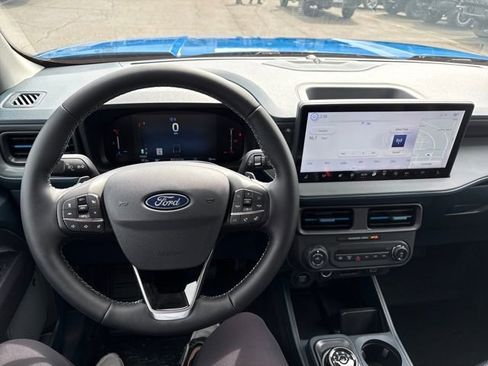 New 2026 Ford Maverick Lobo image 17