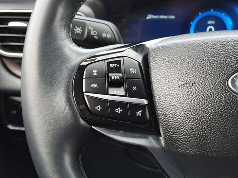 Certified 2023 Ford Explorer Platinum w/ Technology Package image 24