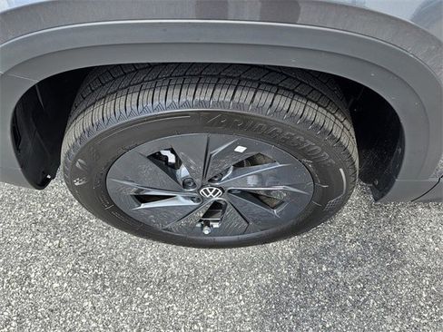 New 2025 Volkswagen Taos S image 16
