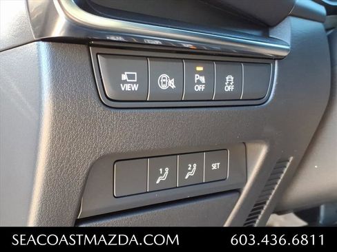 New 2026 MAZDA MAZDA3 Hatchback w/Premium Plus Pkg image 4