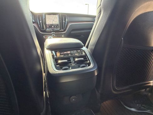 Certified 2024 Volvo XC60 B5 Ultimate w/ Protection Package Premier AWD/4WD image 14