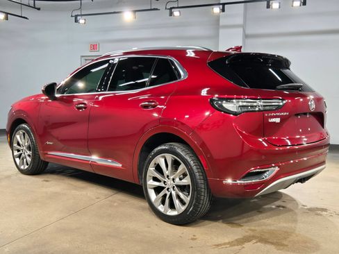 Used 2022 Buick Envision Avenir w/ Technology Package II FWD image 5