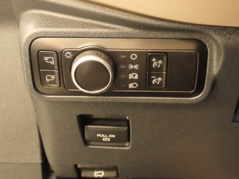 Used 2024 Ford Bronco Wildtrak AWD/4WD image 21