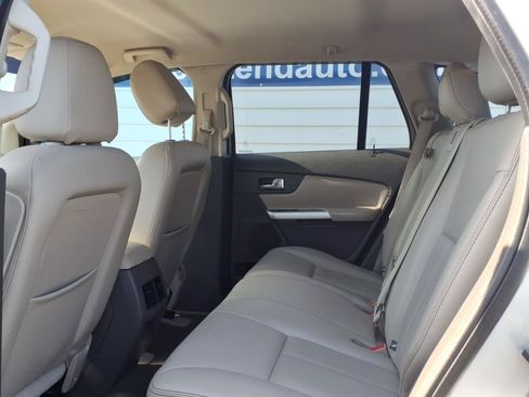 Used 2013 Ford Edge SEL FWD image 11