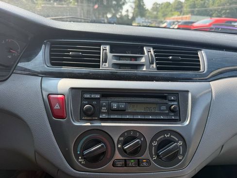 Used 2006 Mitsubishi Lancer ES FWD image 22