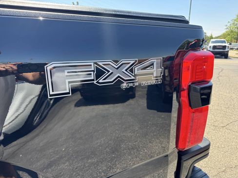 Used 2025 Ford F250 Lariat w/ Lariat Ultimate Package AWD/4WD image 21