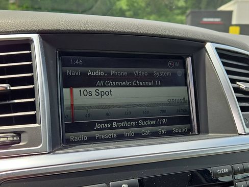 Used 2013 Mercedes-Benz ML 350 4MATIC image 18