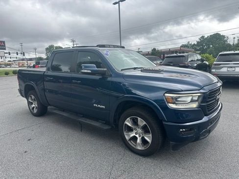 Used 2022 RAM 1500 Laramie AWD/4WD image 1