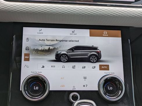 Used 2022 Land Rover Range Rover Evoque R-Dynamic S AWD/4WD image 32