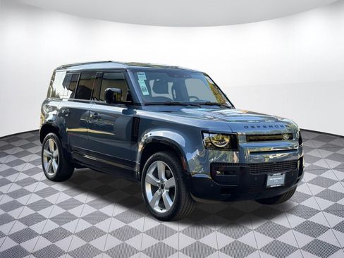 New 2026 Land Rover Defender 110 X-Dynamic SE AWD/4WD image 7